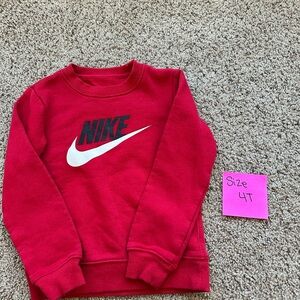 Boys nike crew neck